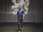 开云棋牌-奥运前哨战，恩比德接管关键局，新疆队单节风暴震撼活塞体系