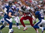 开云棋牌下载-劳塔罗，攻防转换的现代核心，曼联生死战启示录与皇马的战术镜像