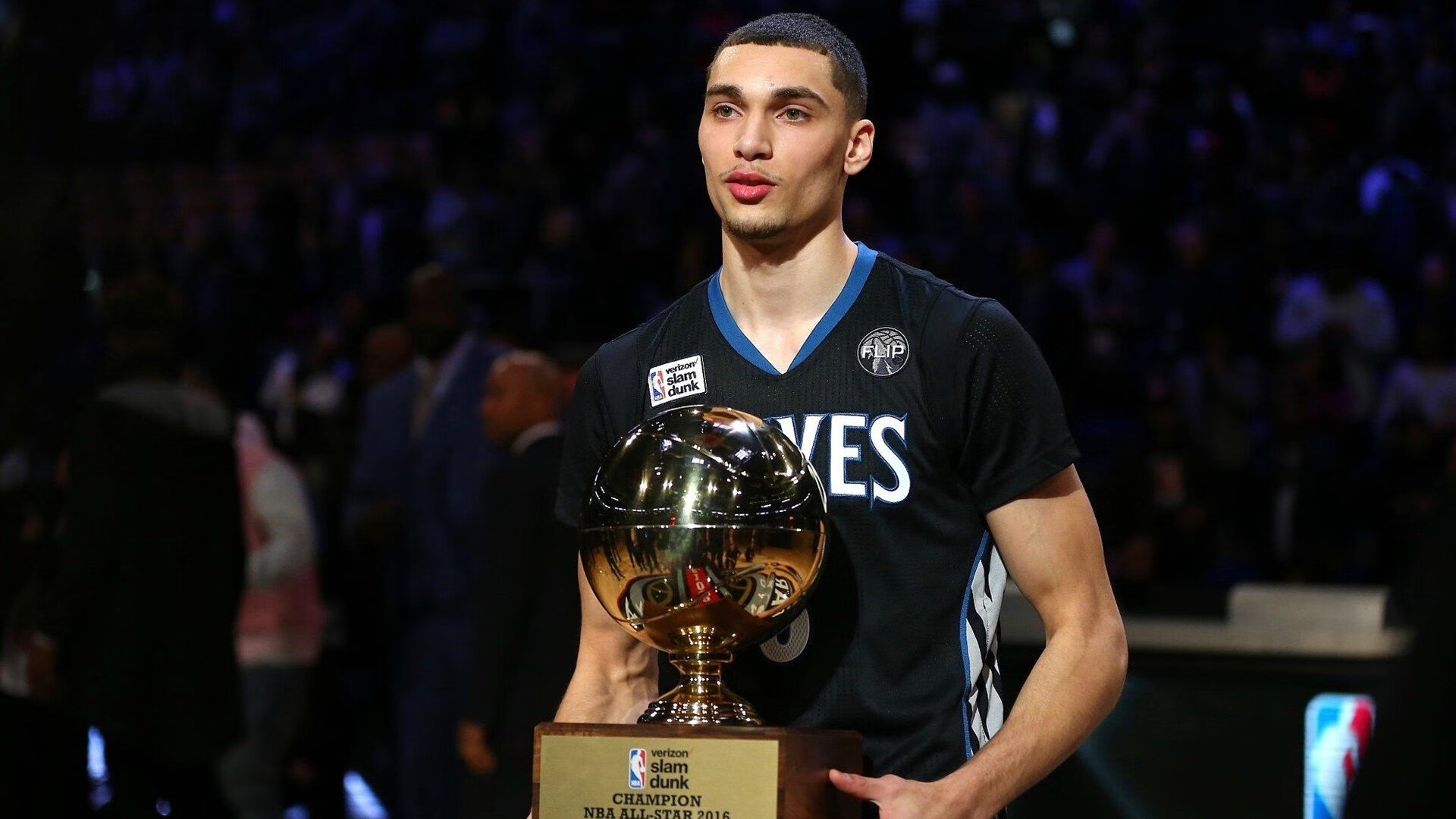 赛道上的中锋，当约基奇在F1街道赛接管比赛，辽宁队如何翻盘骑士？