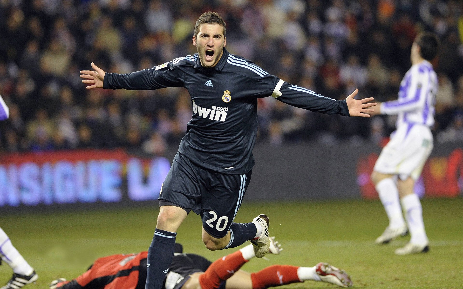 突尼斯节奏掌控加纳，门迪压力下的完美爆发